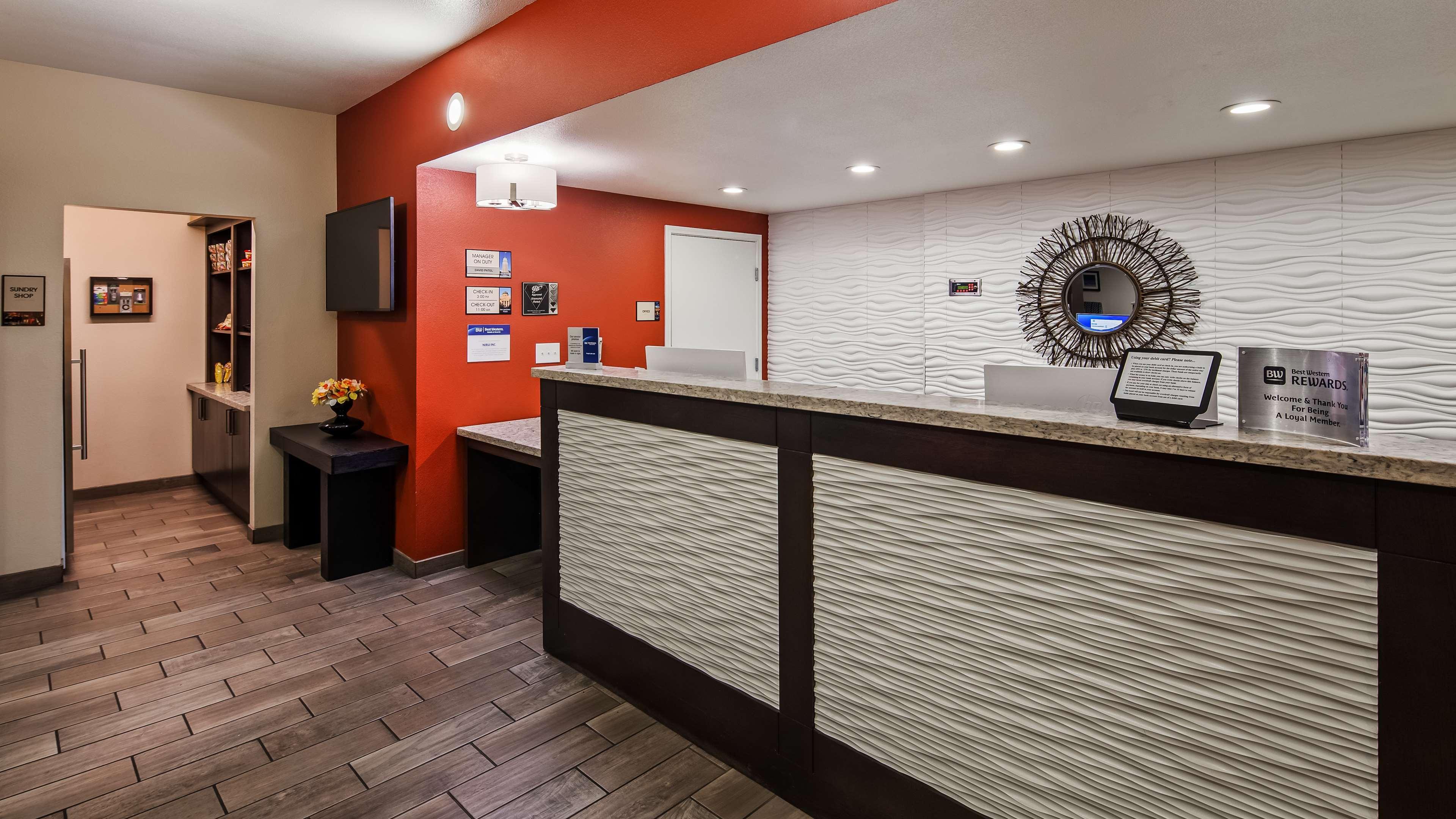 Best Western Plus Madison-Huntsville Hotel Exterior foto